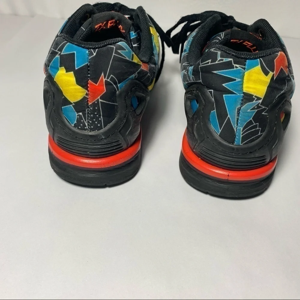 𝅺adidas Color Block sneakers: black, red, yellow, and blue. Size 6